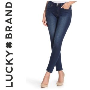 LUCKY BRAND woman’s Broke blue Capri SZ 6/28